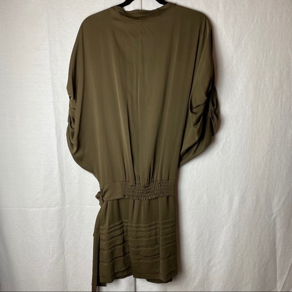 DVF silk drop waist dress ~2 - Picture 3 of 7